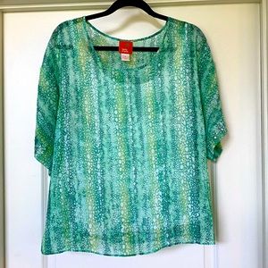 Hearts of Palm - Green Multicolor Top with Rhinestone Detail Sleeves! 💚🤍